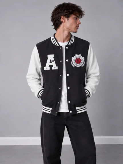 Boxy-fit-bomber-style-sweatshirt-with-embroidery-Black-White-Brushed-3-thread-cotton-French-terry-www.heroshoop.com-