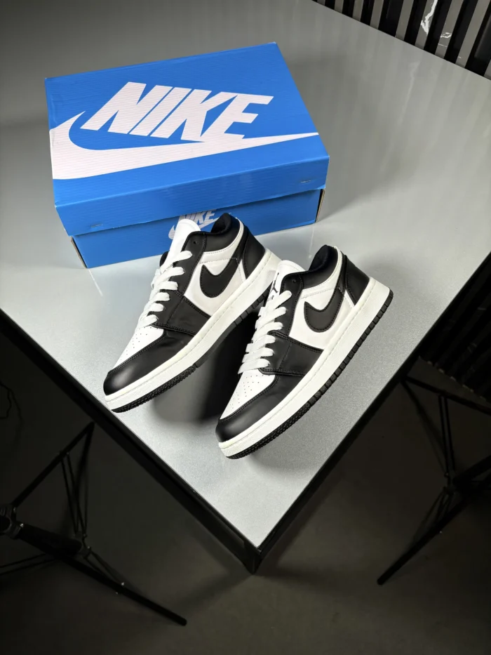 Jordan-One-Low-Top-Sneakers-_-White-Black-_-www.heroshoop.com_-View-5.webp
