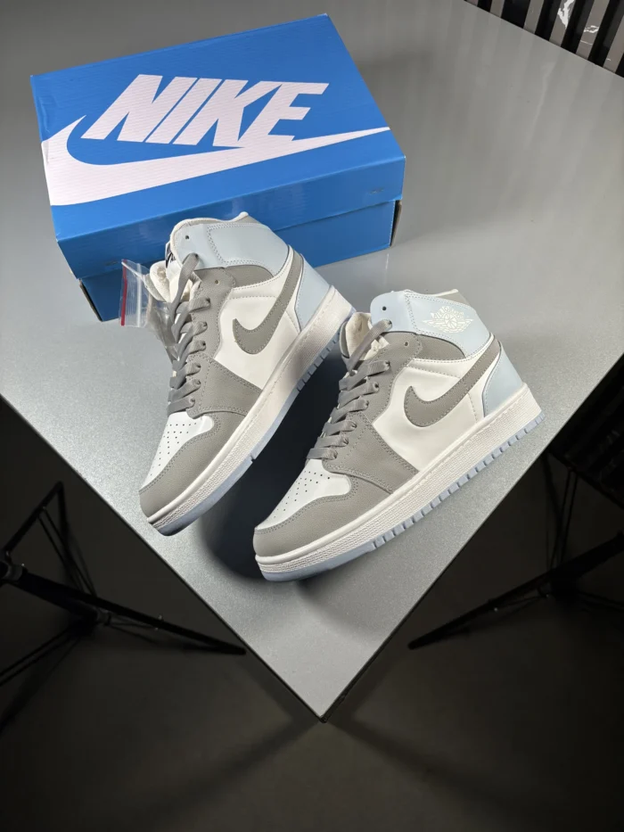 Jordan-One-Shoulder-Sneakers-_-White-Blue-Gray-_-www.heroshoop.comView-4.webp