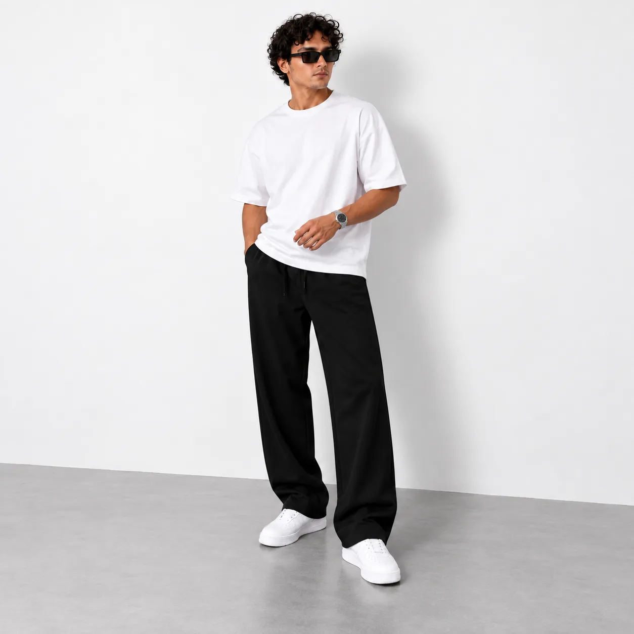 Mens-Natural-Lyocell-Trousers-Baggy-Fit-Black-Length-110-heroshoop.com-View-2.webp
