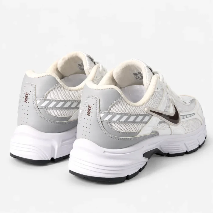 کتونی رانینگ راحتی نایک اینترناتور / NIKE INTERNATOR / رنگ سفید طوسی نایک قهوه ای / 4019 - تصویر 4