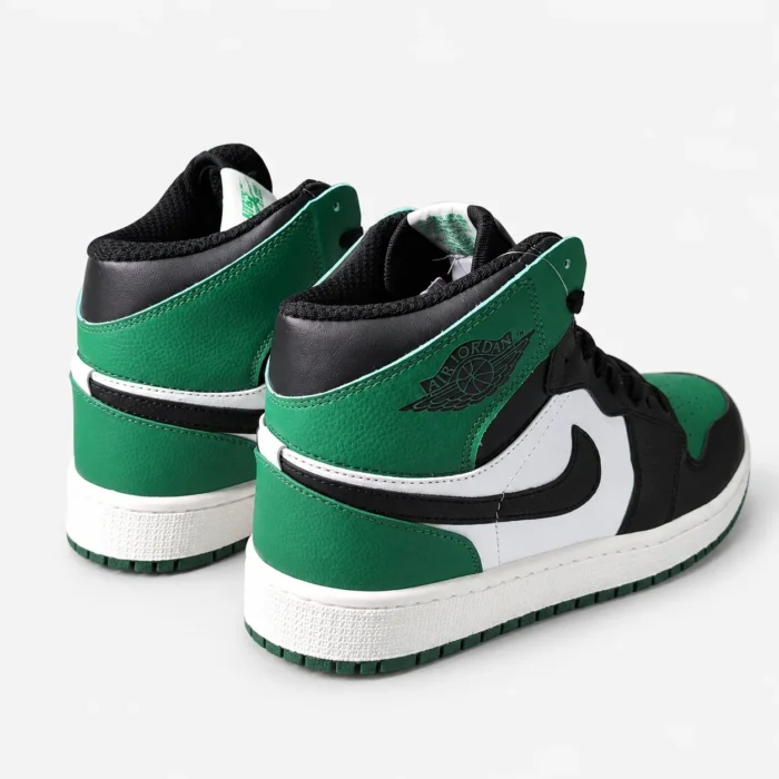 Nike-Jordan-1-High-Top-Sneakers-Green-White-and-Black-Code-2561-www.heroshoop.com-view-3.webp