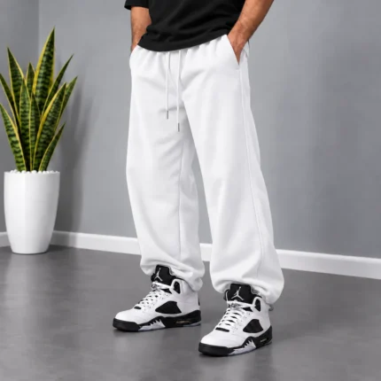 Jogger-pants-Baggy-fit-3-thread-cotton-French-terry-Dual-mode-adjustable-cuffs-with-stoppers-White-www.heroshoop.com-view-1.webp
